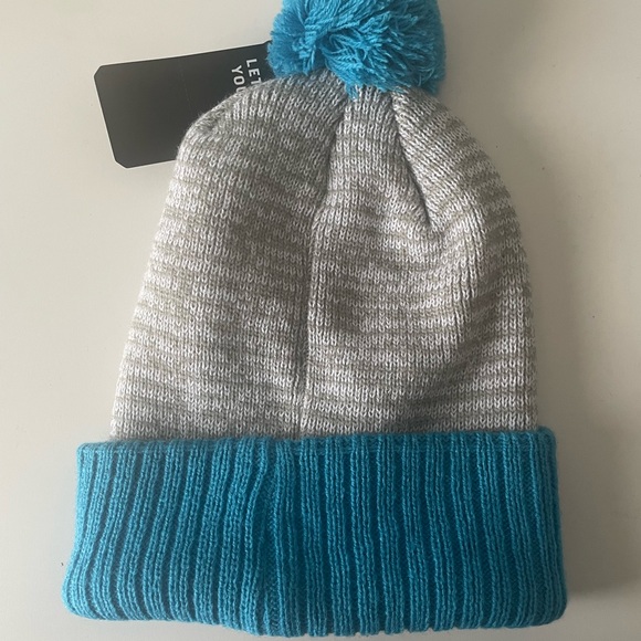 NFL New Era Carolina Panthers SPECKLE KNIT New Era Cuffed Pom NFL Hat - Picture 2 of 3